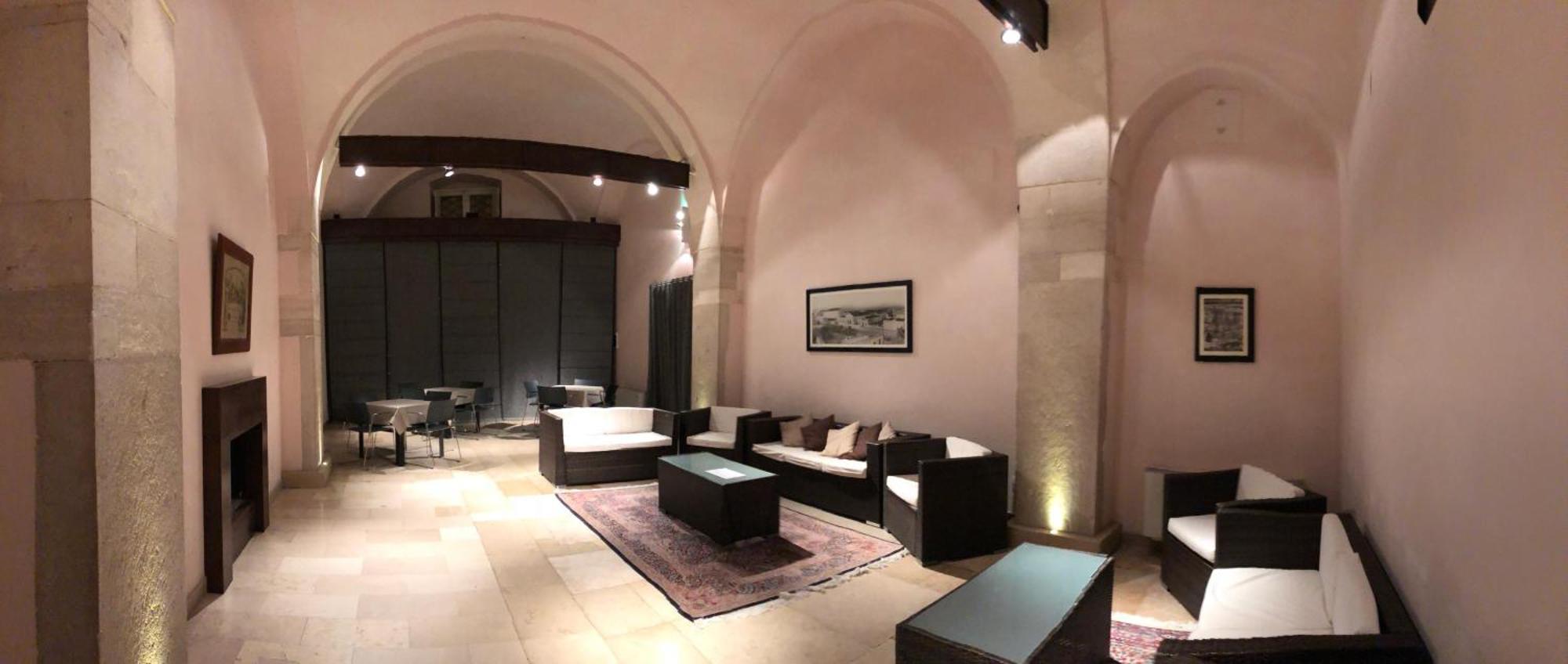Foresteria Pellegrino 3* Andria